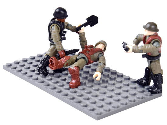 WWII soldier figures, model to assemble, 28 pieces, ZA5723