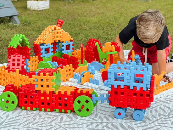 Waffle construction blocks in a box of 200 pieces ZA4888