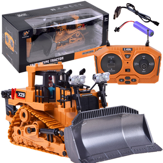 Controlled bulldozer movable arm for remote control RC0600