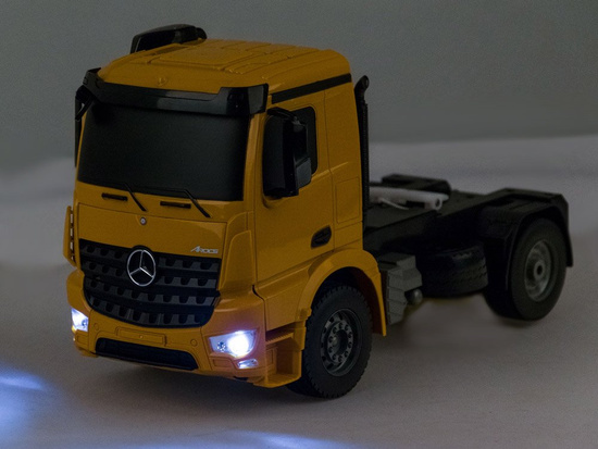 Auto Truck Mercedes + Pilot RC0297