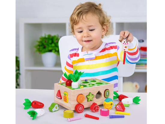 Sorter Montessori drewniany wózek złap robaczka marchewki układanka ZA5903