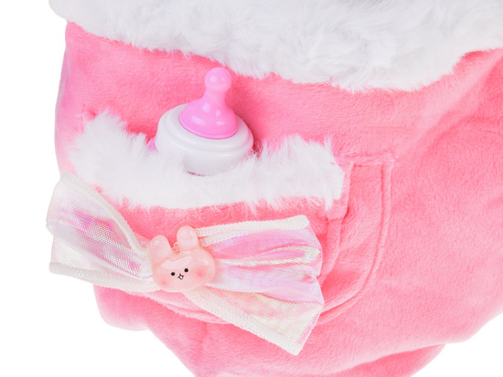 A soft CAT with a heartbeat effect and bendable paws in a ZA5593 backpack