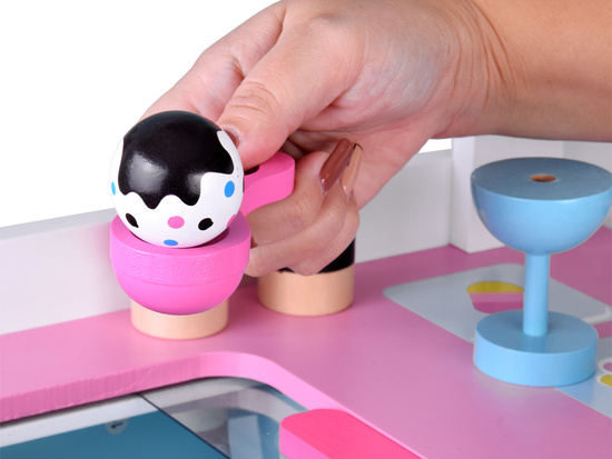 Large pastel wooden ice cream stand + 8 different ice creams ZA5945