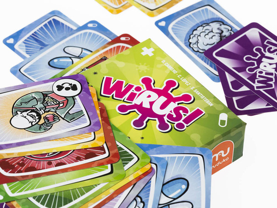 Trefl card game A virus for the whole family GR0403