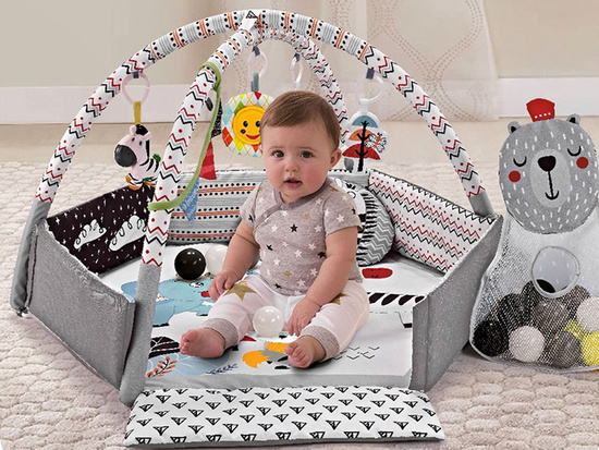 Contrasting mat with balls for babies ZA4424