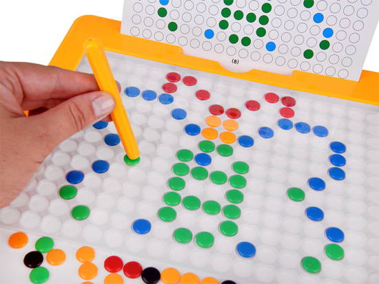 Educational magnetic board with pins for arranging ZA4738