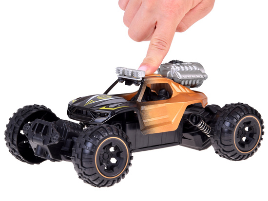 Terenowe auto zdalnie sterowane OFF-ROAD na pilota w skali 1:18 RC0676 ZO