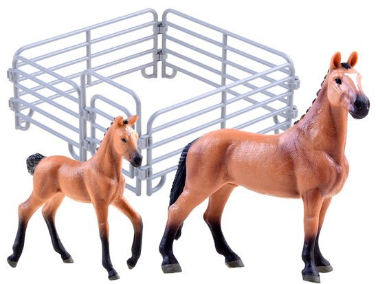 Zestaw figurek koń źrebak konie malowane ZA3391